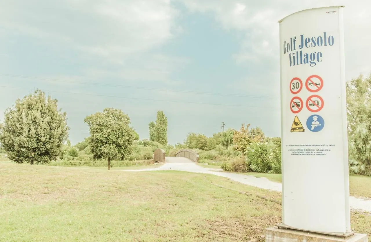 Magica Immobiliare - Golf Jesolo Village 216 Apartment Lido di Jesolo